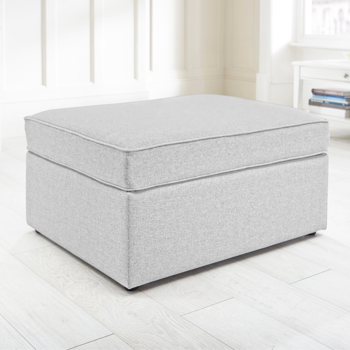 Footstool Bed